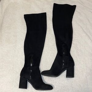 Knee High Black Boots sz10